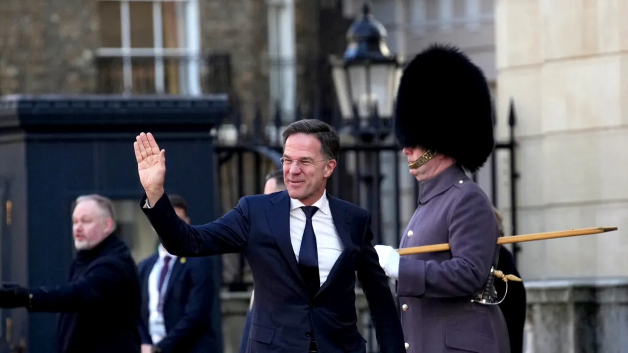 Mark Rutte: Mai multe ţări europene îşi vor creşte cheltuielile pentru apărare