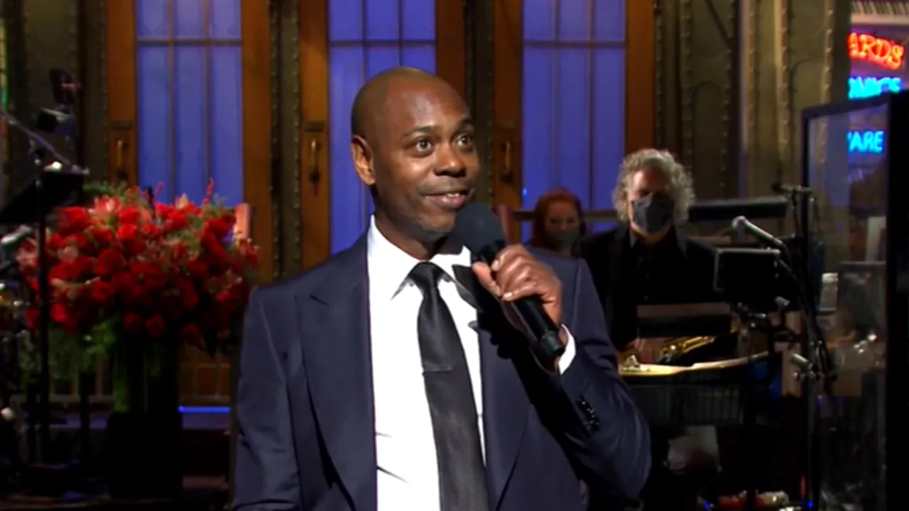 Monologul lui Dave Chappelle, după anunţarea rezultatului alegerilor din SUA. Gazda Saturday Night Live i-a ironizat pe cei doi candidaţi