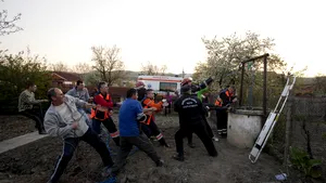 Secretarul unei comune din Olt, găsit ÎNECAT într-o fântână pe un câmp, după ce dispăruse de 10 zile