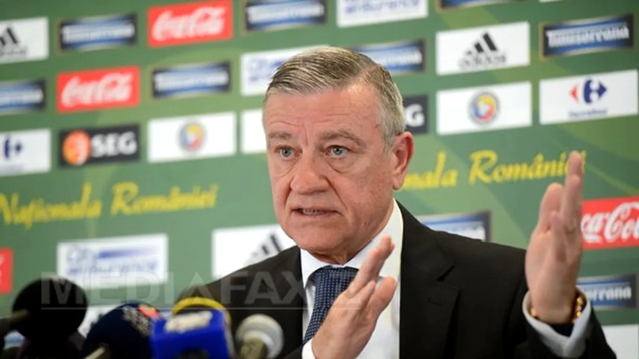 Sandu despre Steaua U19: Cu banii pe Varela ţii un centru de copii şi juniori timp de trei ani