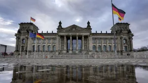 Germania anunţă expulzarea a zeci de diplomaţi ruşi suspectaţi de spionaj