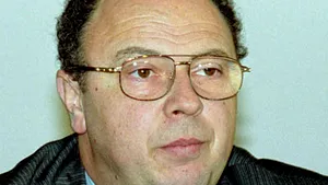 Ministrul Predoiu, reclamat la Parchetul instanţei supreme de un acţionar al BIR