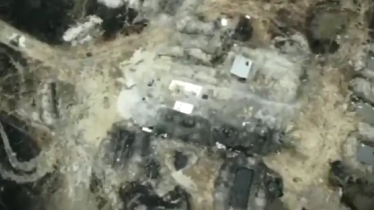 Noi imagini. Ucraina spune că ruşii au săpat gropi şi tranşee în cea mai contaminată zonă de la Cernobîl 