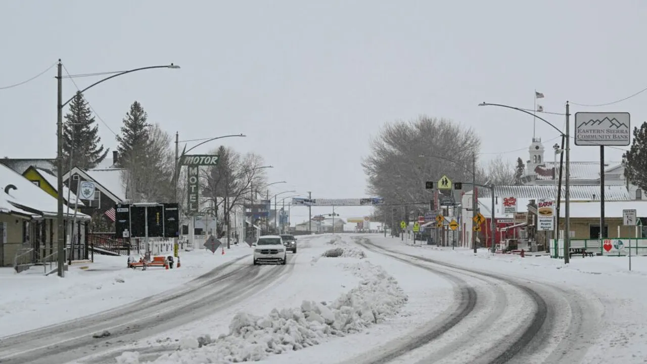 Prima furtună de zăpadă face ravagii în nord-estul Statelor Unite. Traficul a fost perturbat, iar școlile s-au închis