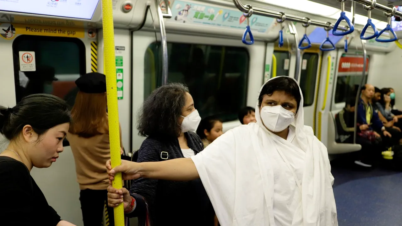 OMS: Cazuri de transmitere de la om la om a noului coronavirus, în trei ţări în afară de China 