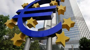 BCE a menţinut dobânda de politică monetară la minimul redord de 1% pentru a 11-a lună consecutiv