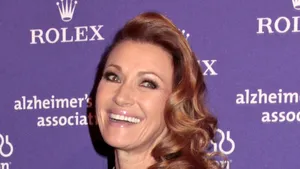 Jane Seymour la 61 de ani. Cum arată acum actriţa din 