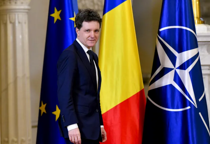 POLITIC Nicușor Dan, impresii după ce a vizitat o școală din Călărași: Educația este finanțată necorespunzător