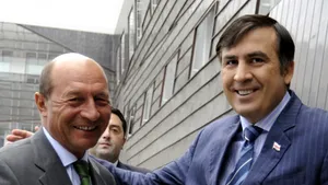 Băsescu despre acordul de pace: Parcă sunt documente diferite