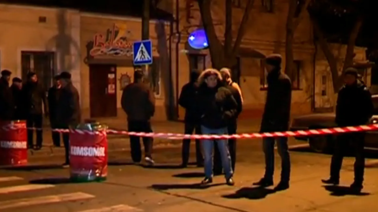 Comuniştii din Republica Moldova protestează în faţa delegaţiei Uniunii Europene de la Chişinău