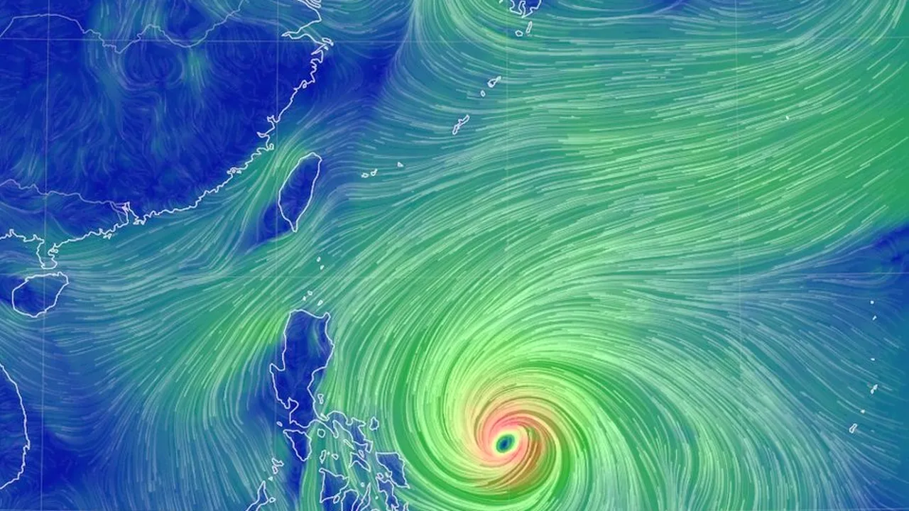 Taifunul Fung-wong se apropie de intensitatea maximă, amenințând Filipine, deja afectată de furtună