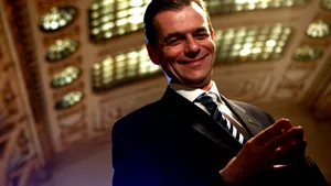 Orban: Îi cer domnului Boc să îşi ia concediu fără plată, iar lui Băsescu să iasă la pensie