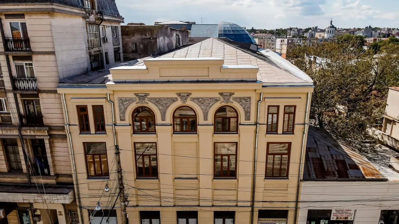 Clădirea fostului teatru Odeon din Galaţi, scoasă la vânzare la preţul de 690.000 euro