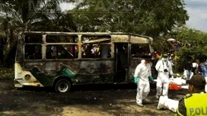 TRAGEDIE în Columbia: Treizeci şi unu de copii au ars de vii într-un autocar