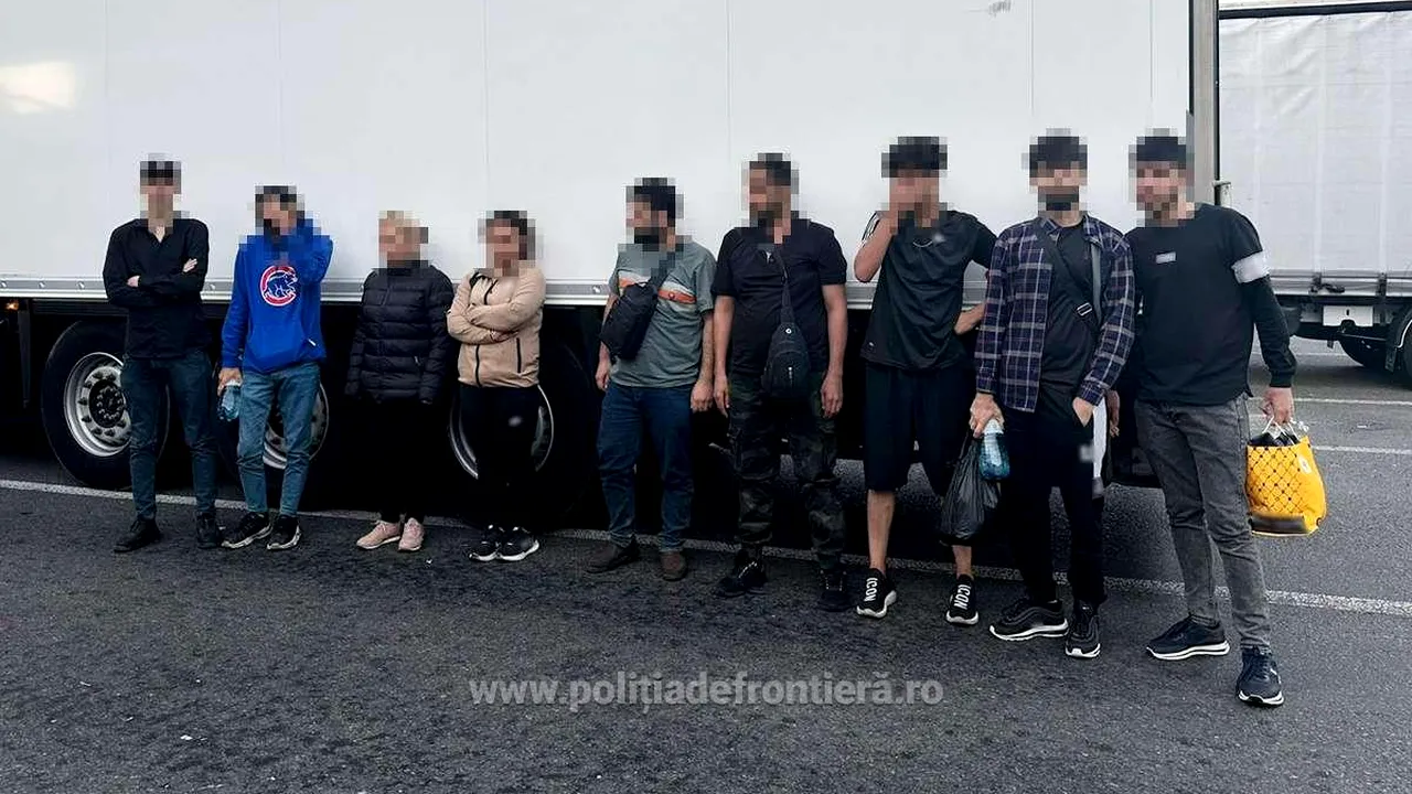 Nouă migranţi, depistaţi ascunşi printre pâine congelată la Vama Nădlac