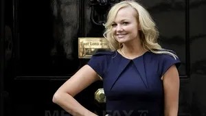 Emma Bunton, fosta membră a grupului Spice Girls, a născut un băieţel