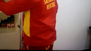 120 de salvamari, pe plajele din Mamaia şi Constanţa, dotaţi cu termoscanere şi kituri de oxigen