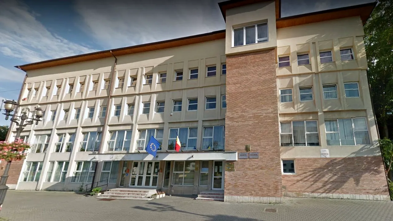 Procurorii din Alba Iulia au decis suspendarea activităţii câte trei ore pe zi, până vineri/ Judecători din Slatina: Cauzele care au termen până în 8 martie vor fi amânate