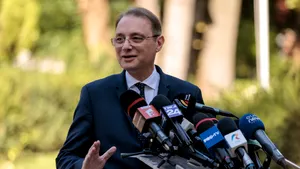 Luca Niculescu, despre negocierile cu partidele: Este începutul unor discuții