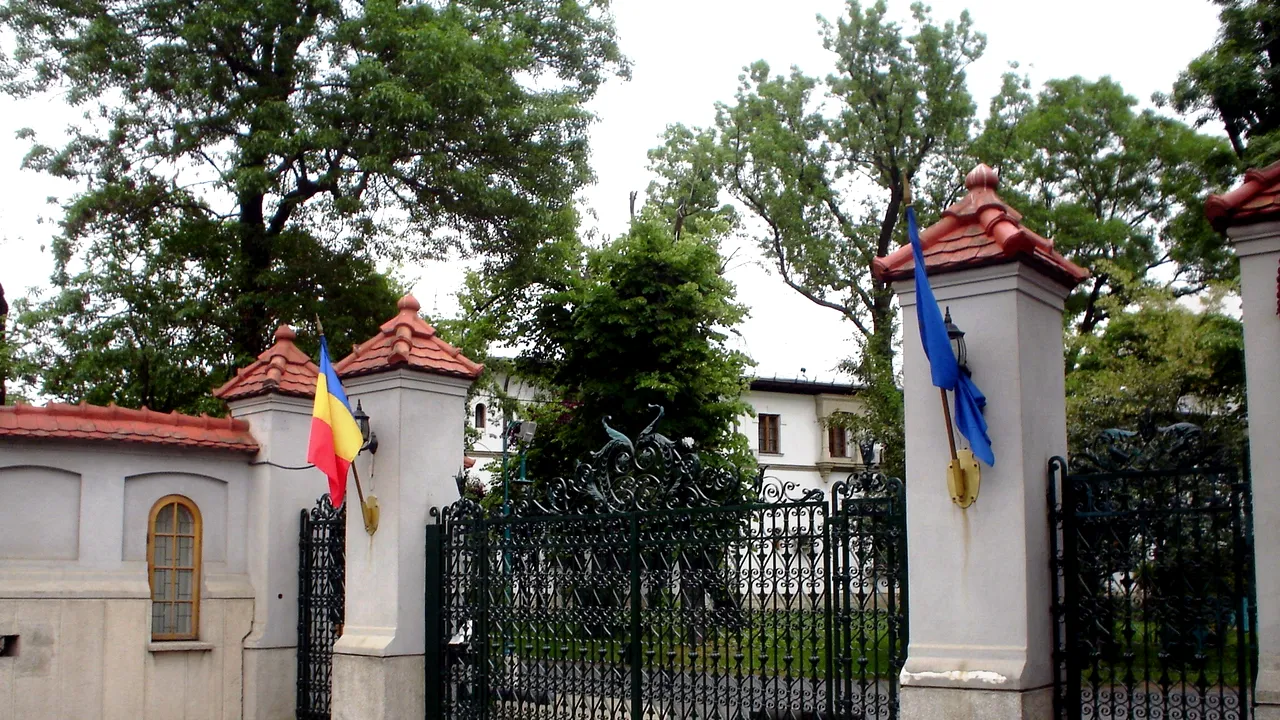 Palatul Cotroceni, în beznă. Iluminatul se va întrerupe, sâmbătă, pentru a marca „Ora Pământului”