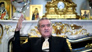 Gigi Becali va împărţi lumină în noaptea de Înviere, în calitate de voluntar