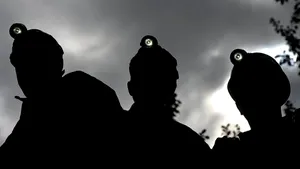 Doi mineri morţi, iar alţi şase daţi dispăruţi după ce un cutremur a lovit o mină poloneză