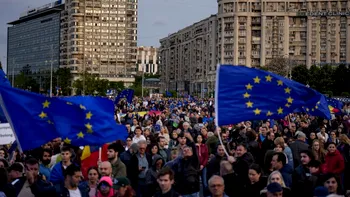 LIVE UPDATE Manifestație pro-UE în centrul Capitalei de Ziua Europei, cu tema „Un singur drum – Europa”. Mesajul lui Tudor Chirilă