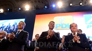 REPORTAJ: Victoria lui Iohannis, întâmpinată cu bucurie frenetică la sediul PDL