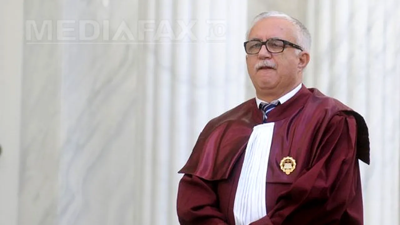 Titus Corlăţean: Judecătorii CC Motoc şi Zegrean sunt incompatibili, ar trebui să fie demişi