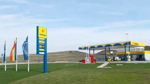 OMV Petrom investeşte 60 de milioane de euro pentru obţinerea benzinei din GPL   