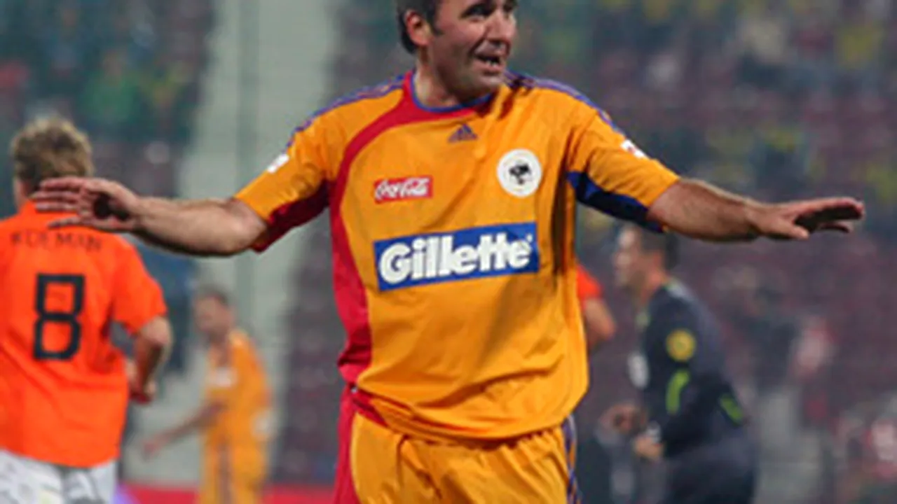 Hagi împlineşte marţi 43 de ani