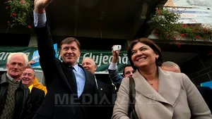 Vălean, despre Antonescu-prezidenţiabil: Are ce-i trebuie, dar vedem ce va hotărî partidul