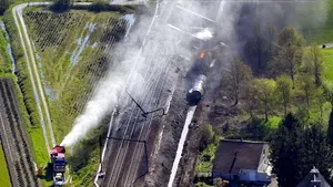 Bilanţ rectificat al accidentului feroviar din Belgia: Un mort şi 17 răniţi. IMAGINI de la locul accidentului