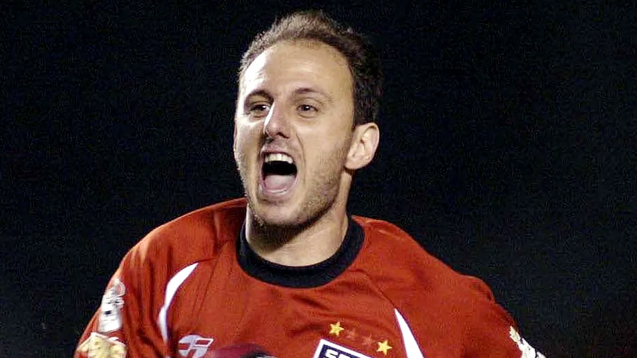 Brazilianul Rogério Mücke Ceni este portarul golgheter al secolului 21
