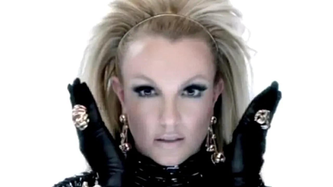 Britney SPEARS, sexy şi provocatoare într-un videoclip inovator - FOTO, VIDEO
