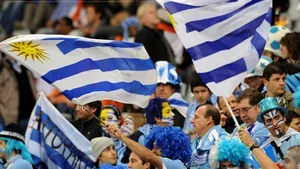 Presa uruguayană: Naţionala părăseşte Cupa Mondială cu fruntea sus