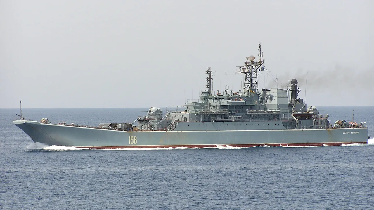 NEWS ALERT Nava rusă Tsezar Kunikov a fost lovită şi scufundată în Marea Neagră de Ucraina