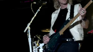 Dezvăluiri făcute de Tom Hamilton, basistul trupei Aerosmith, într-un interviu pentru Apropo.ro