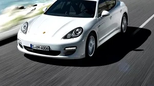 Porsche a lansat în România Panamera Diesel, cu preţuri de la 89.000 euro cu TVA