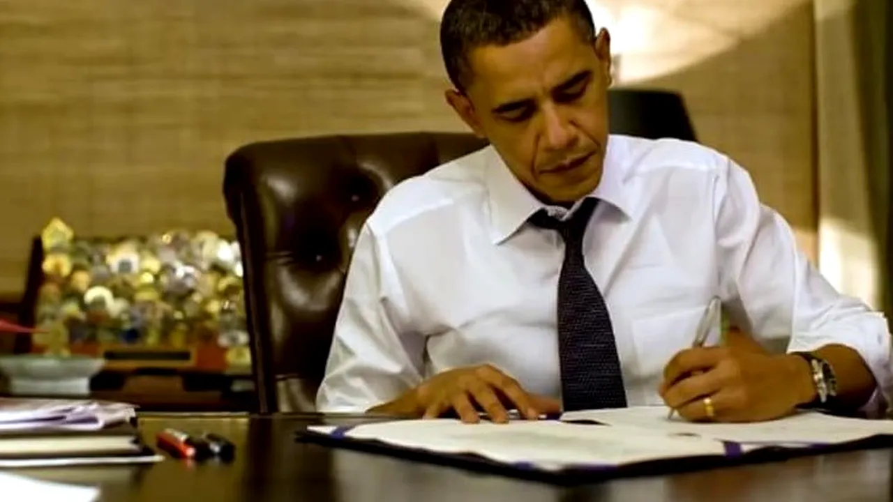 Obama îşi lansează biografia.  Fostul preşedinte SUA dezvăluie ce melodii asculta în momentele cheie la Casa Albă

