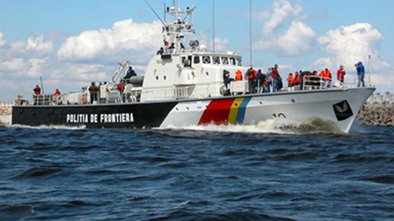 Inspectoratul General al Poliţiei de Frontieră: 81 de imigranţi au fost salvaţi de o navă românească în Marea Mediterană - VIDEO 