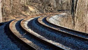 Lucrări la viaductul Cârcea: zeci de trenuri anulate sau modificate până la 1 martie. Transbordare cu autobuze între Craiova și Leu