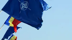 25.000 de euro cheltuiţi numai pentru steagurile de la summit-ul NATO