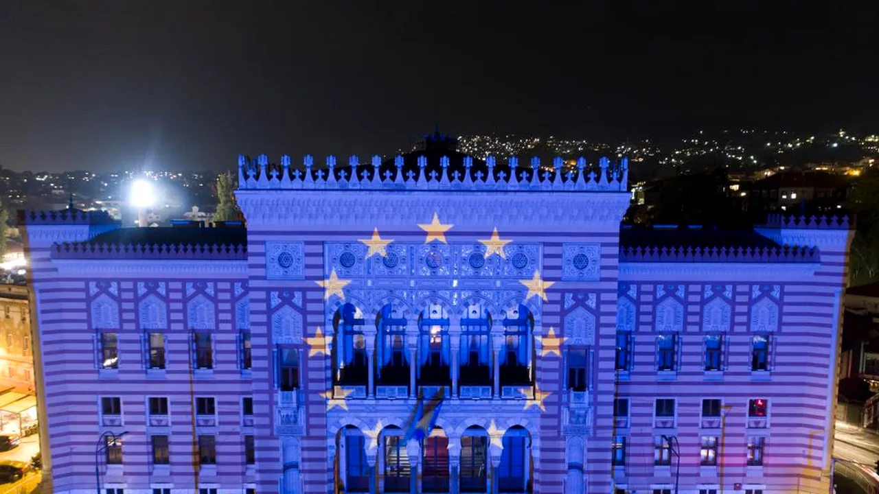 Bosnia şi Herzegovina, mai aproape de Uniunea Europeană. Statul balcanic devine ţară candidată, asemenea Ucrainei şi Republicii Moldova