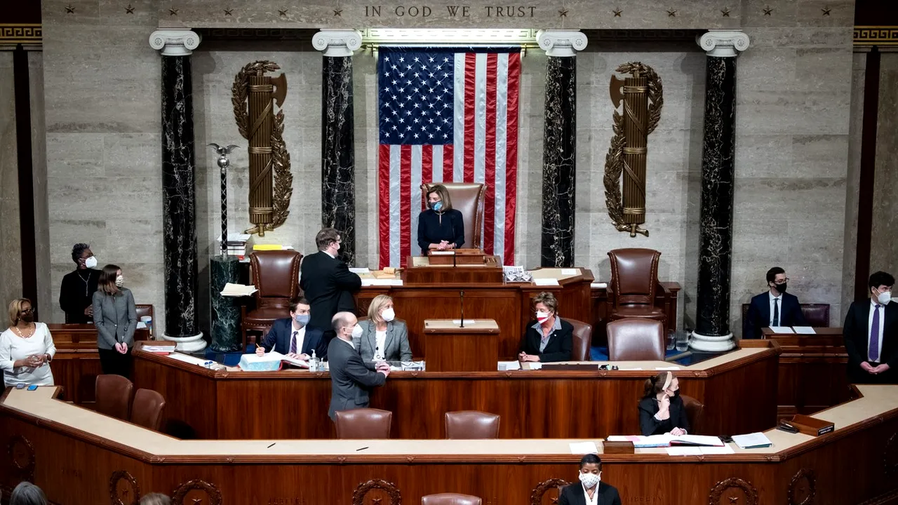 Camera Reprezentanţilor a aprobat inculparea preşedintelui Donald Trump în scopul demiterii 