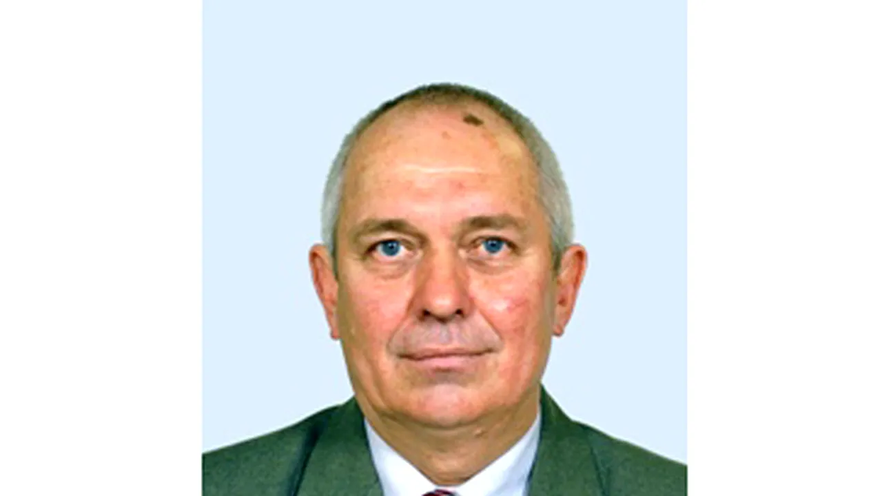 Unul dintre angajaţii de la Finanţe Alba acuzaţi de infracţiuni economice este fratele senatorului PDL Nicolae Dobra