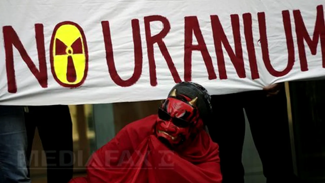Zeci de mii de persoane au manifestat în toată lumea împotriva energiei nucleare - GALERIE FOTO