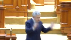 Şeful lui Iordache şi-a spus părerea despre gestul obscen al deputatului: S-o fi inspirat din zicerile lui Iohannis privind plăcuţele 