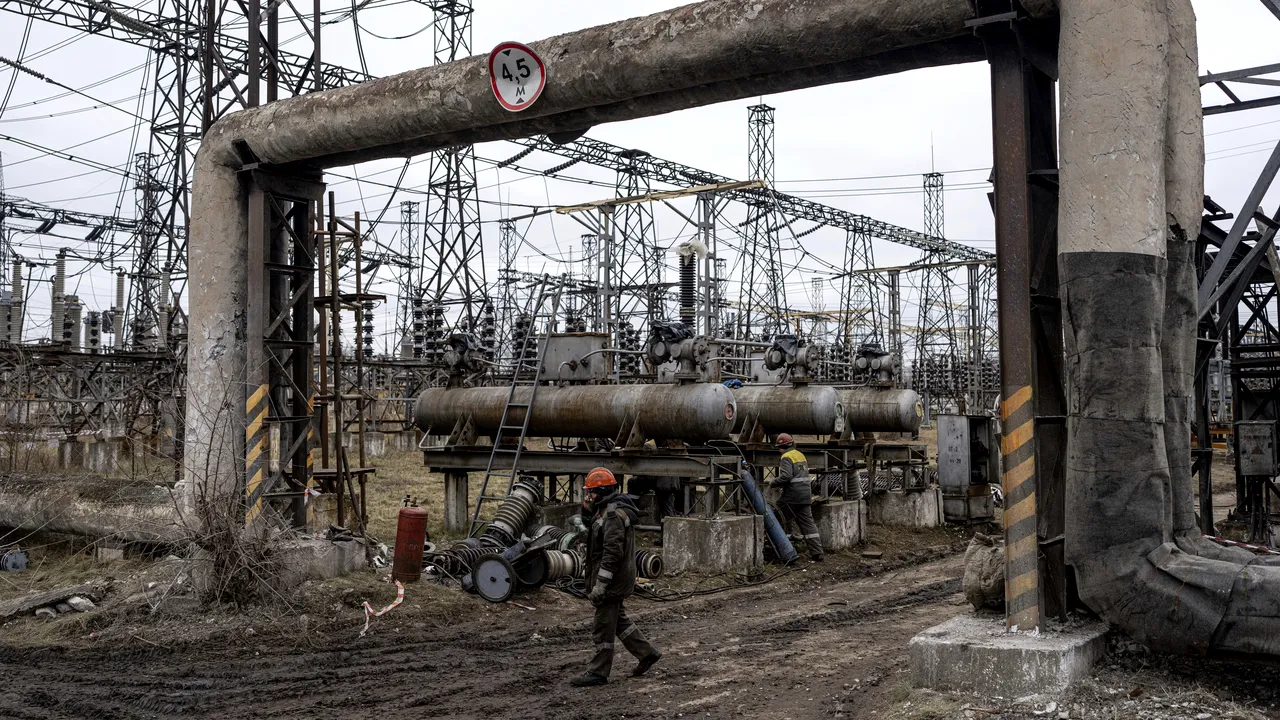 Zelenski se aşteaptă ca Rusia să-şi reia atacurile asupra sistemului energetic ucrainean în toamnă