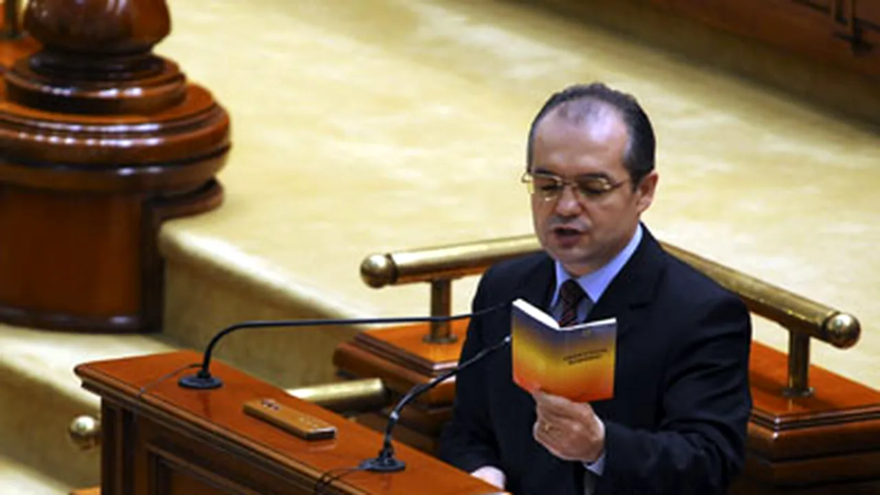 AFP: România plonjează în incertitudine după căderea Guvernului